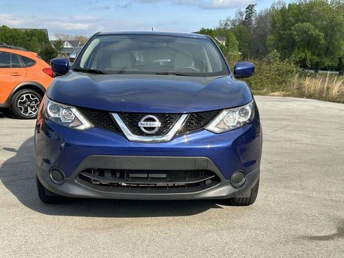 Used 2017 Nissan Rogue Sport S w/ S Appearance Package image 8