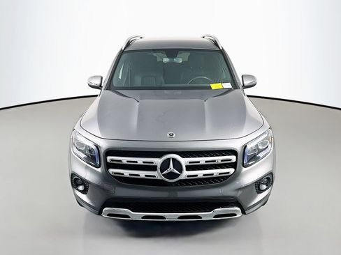 Used 2021 Mercedes-Benz GLB 250 w/ Premium Package image 2