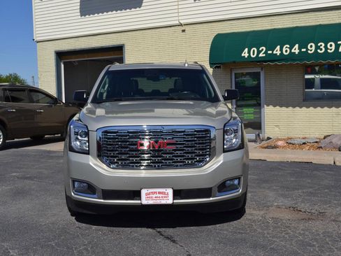 Used 2017 GMC Yukon Denali w/ Open Road Package AWD/4WD image 2
