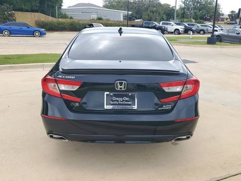 Used 2022 Honda Accord Sport image 11