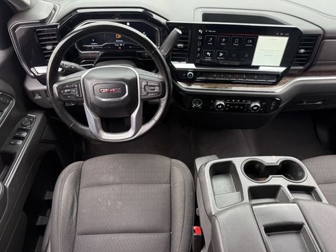 Used 2023 GMC Sierra 1500 Elevation w/ X31 Off-Road Package AWD/4WD image 11