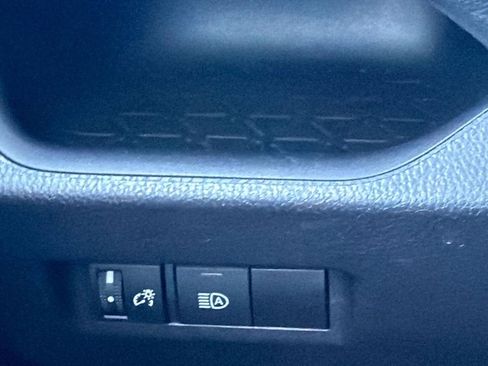 Certified 2025 Toyota RAV4 LE FWD image 22