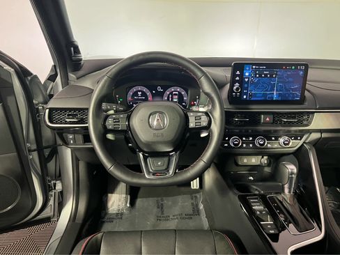Used 2025 Acura ADX A-Spec image 12