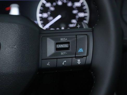 Certified 2026 Nissan Rogue SV image 22