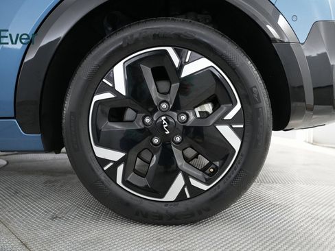 Used 2023 Kia Niro Wave image 20