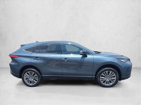 Used 2024 Toyota Venza Limited AWD/4WD image 4