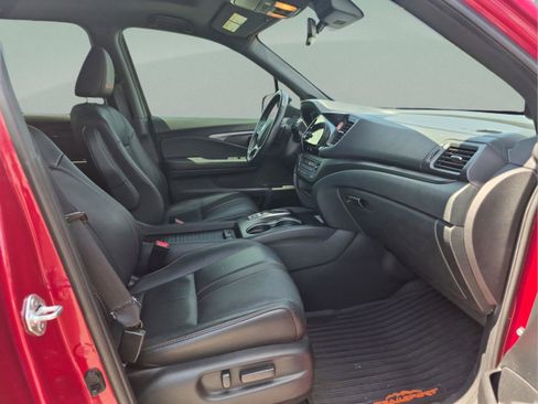 Certified 2023 Honda Passport TrailSport image 20