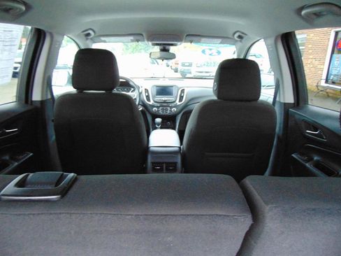 Used 2024 Chevrolet Equinox LT AWD/4WD image 14