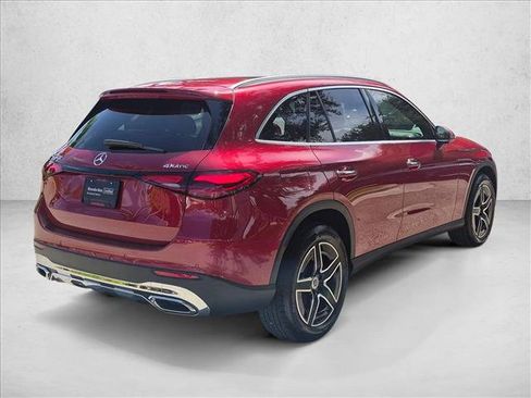 Certified 2026 Mercedes-Benz GLC 300 4MATIC image 5