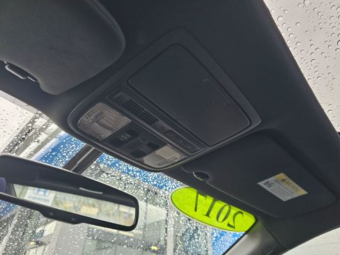 Used 2017 Honda Accord EX-L image 28