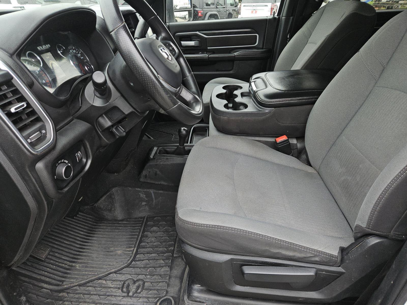 Used 2024 RAM 3500 SLT w/ Quick Order Package 2YG SLT AWD/4WD image 21
