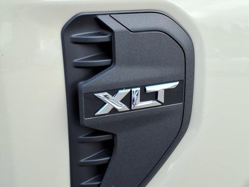 New 2025 Ford Ranger XLT image 11