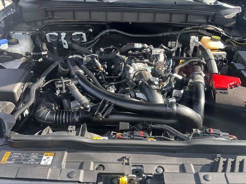 Used 2021 Ford Bronco Badlands image 13