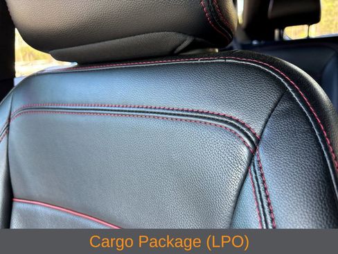 Used 2022 Chevrolet Equinox RS w/ RS Leather Package FWD image 4