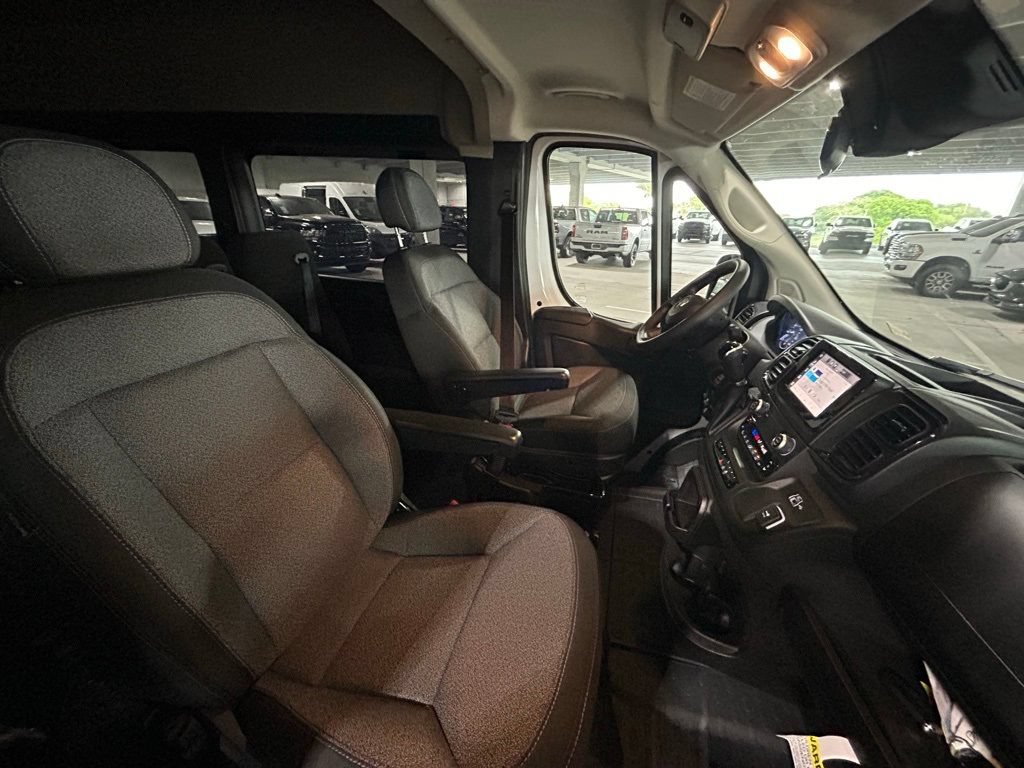 Used 2023 RAM ProMaster 2500 FWD image 22