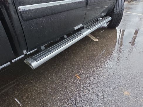 Used 2014 GMC Sierra 2500 Denali w/ Suspension Package, Off-Road image 7