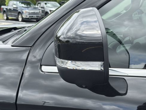 New 2026 Ford Expedition Max Active RWD image 40