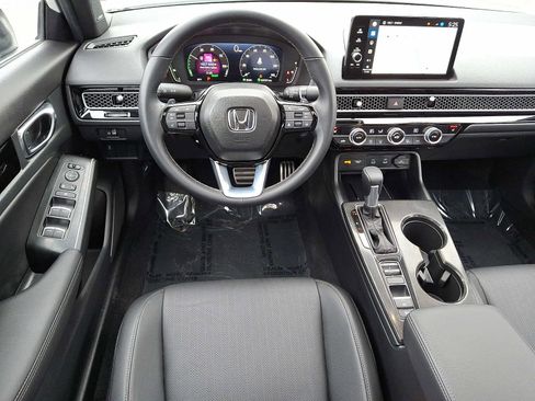Used 2025 Honda Civic Sport Touring image 11