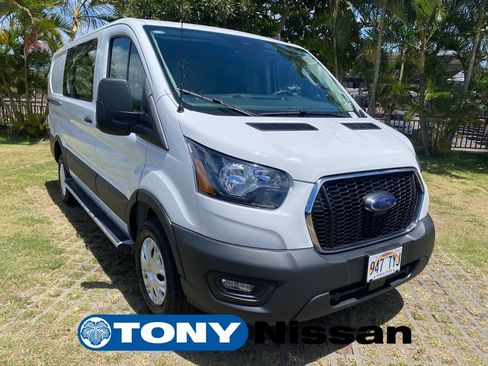 Used 2025 Ford Transit 250 Low Roof w/ Exterior Upgrade Package RWD image 18