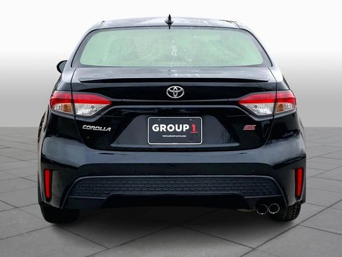 Used 2022 Toyota Corolla SE image 5
