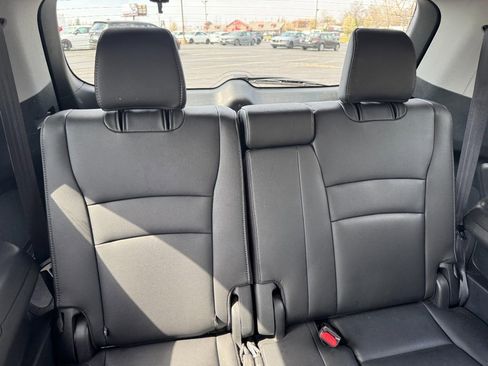 Used 2020 Honda Pilot Elite image 11