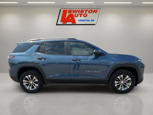 Certified 2025 Chevrolet Equinox LT w/ Convenience Package II FWD image 13