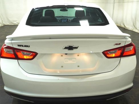 Used 2021 Chevrolet Malibu RS FWD image 4