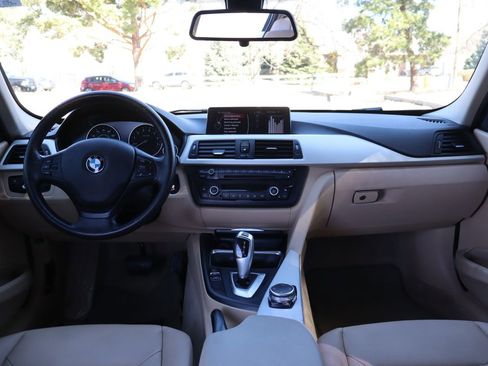 Used 2015 BMW 320i xDrive xDrive image 15
