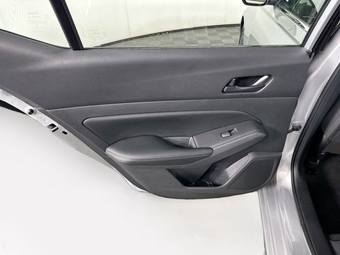 Used 2024 Nissan Altima 2.5 SV image 25