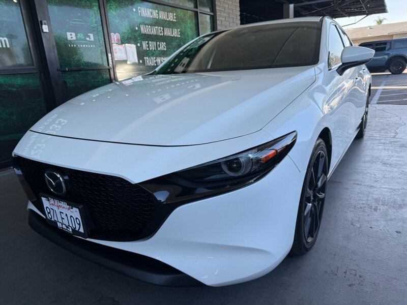 Used 2022 MAZDA MAZDA3 s FWD image 4
