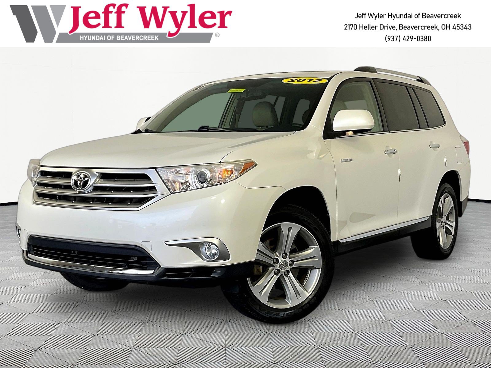 Used 2012 Toyota Highlander Limited w/ Tow Pkg AWD/4WD image 1