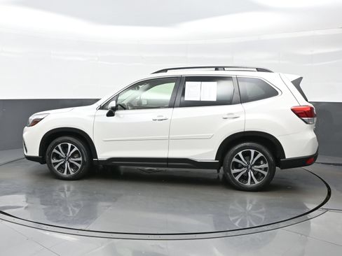 Used 2021 Subaru Forester Limited w/ Popular Package #3 AWD/4WD image 3