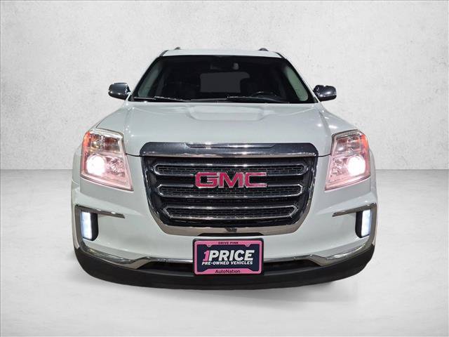 Used 2017 GMC Terrain SLT AWD/4WD image 2