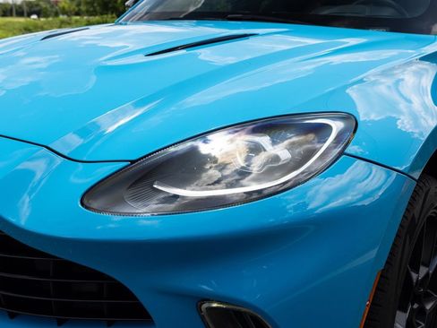 Used 2021 Aston Martin DBX AWD/4WD image 13