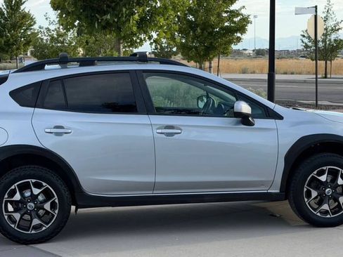 Used 2018 Subaru Crosstrek 2.0i Premium w/ Moonroof Package AWD/4WD image 5