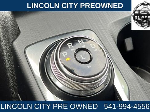 Used 2021 Ford Escape SE image 20