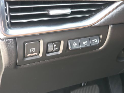 Certified 2023 Cadillac XT4 Premium Luxury w/ Technology Package FWD image 28