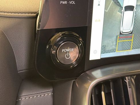 New 2026 Lexus LX 700h Luxury image 32