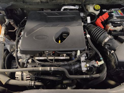 Used 2020 Ford Escape SE FWD image 30