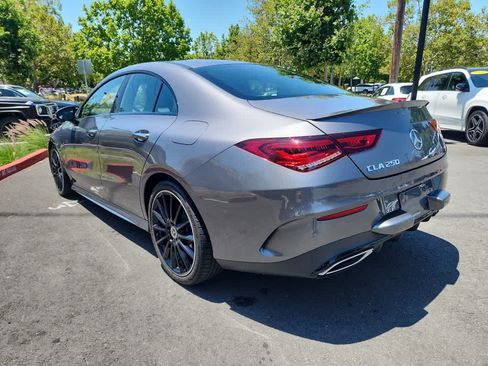 Used 2023 Mercedes-Benz CLA 250 image 4