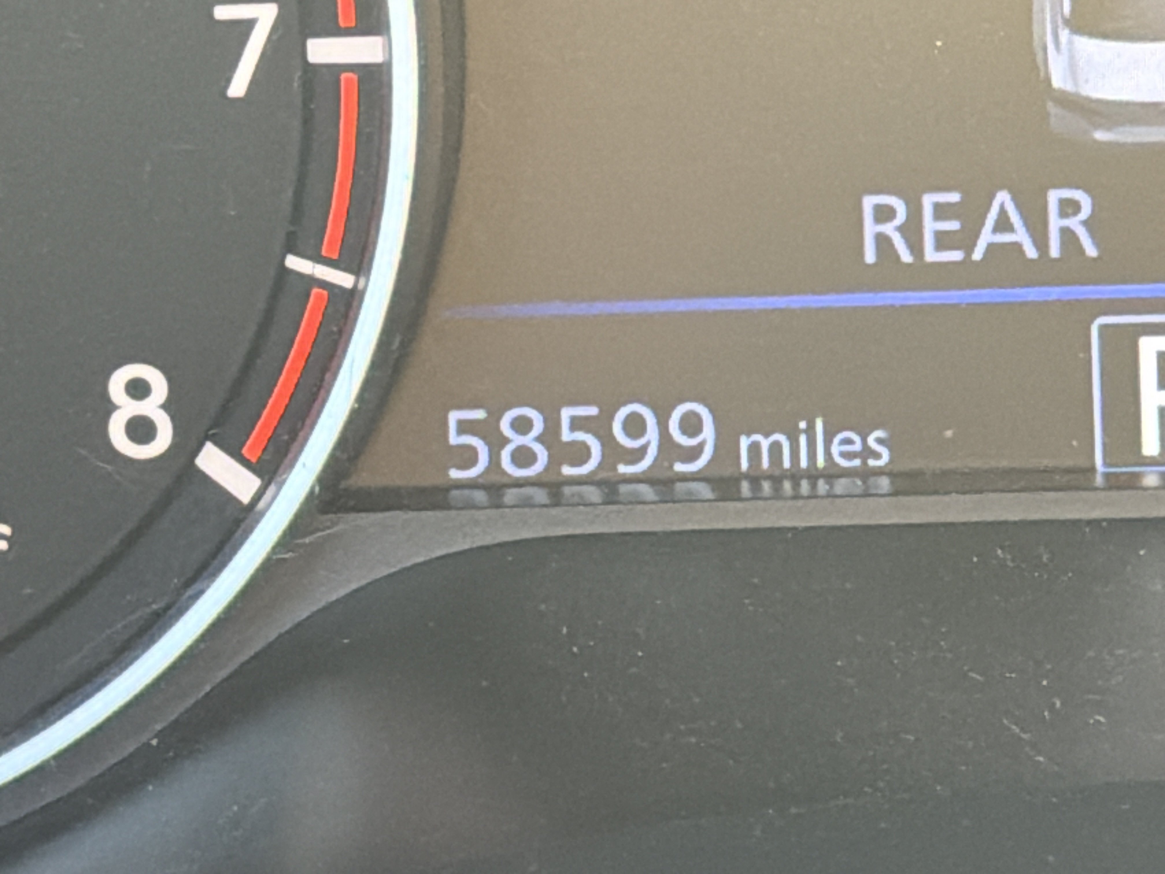 Used 2024 Nissan Altima 2.5 SV FWD image 29