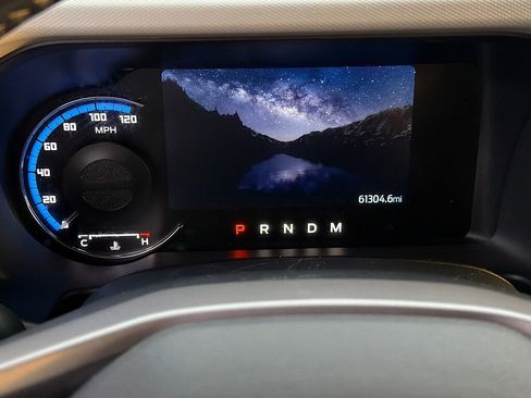 Used 2022 Ford Bronco Badlands image 12