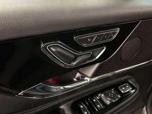 New 2026 Lincoln Corsair Reserve image 28