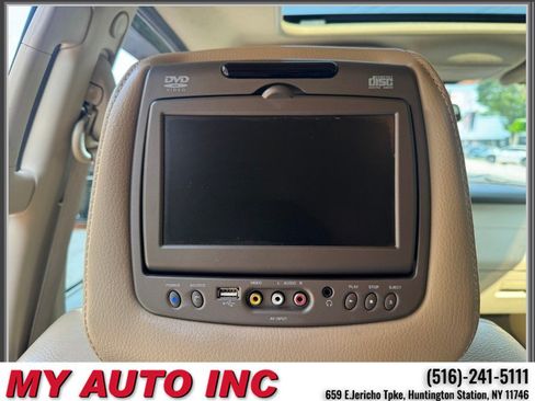 Used 2011 Ford Expedition XLT w/ 202A Rapid Spec Order Code AWD/4WD image 17