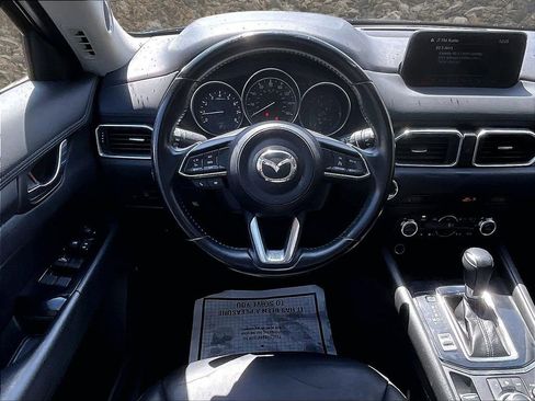 Used 2017 MAZDA CX-5 Touring w/ Preferred Equipment Package image 5