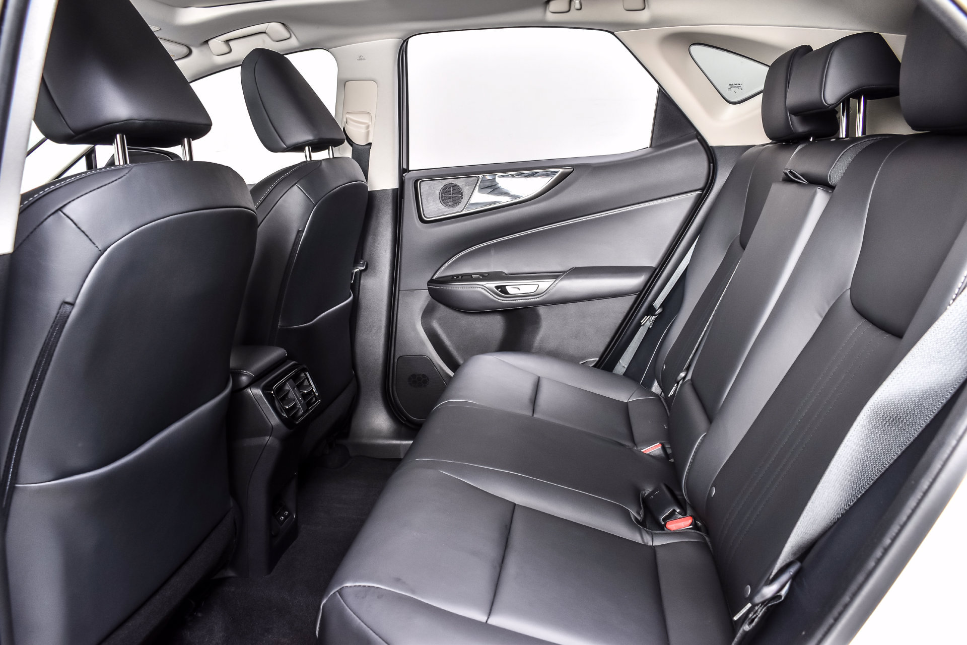Used 2025 Lexus NX 350h AWD w/ Cold Area Package image 19