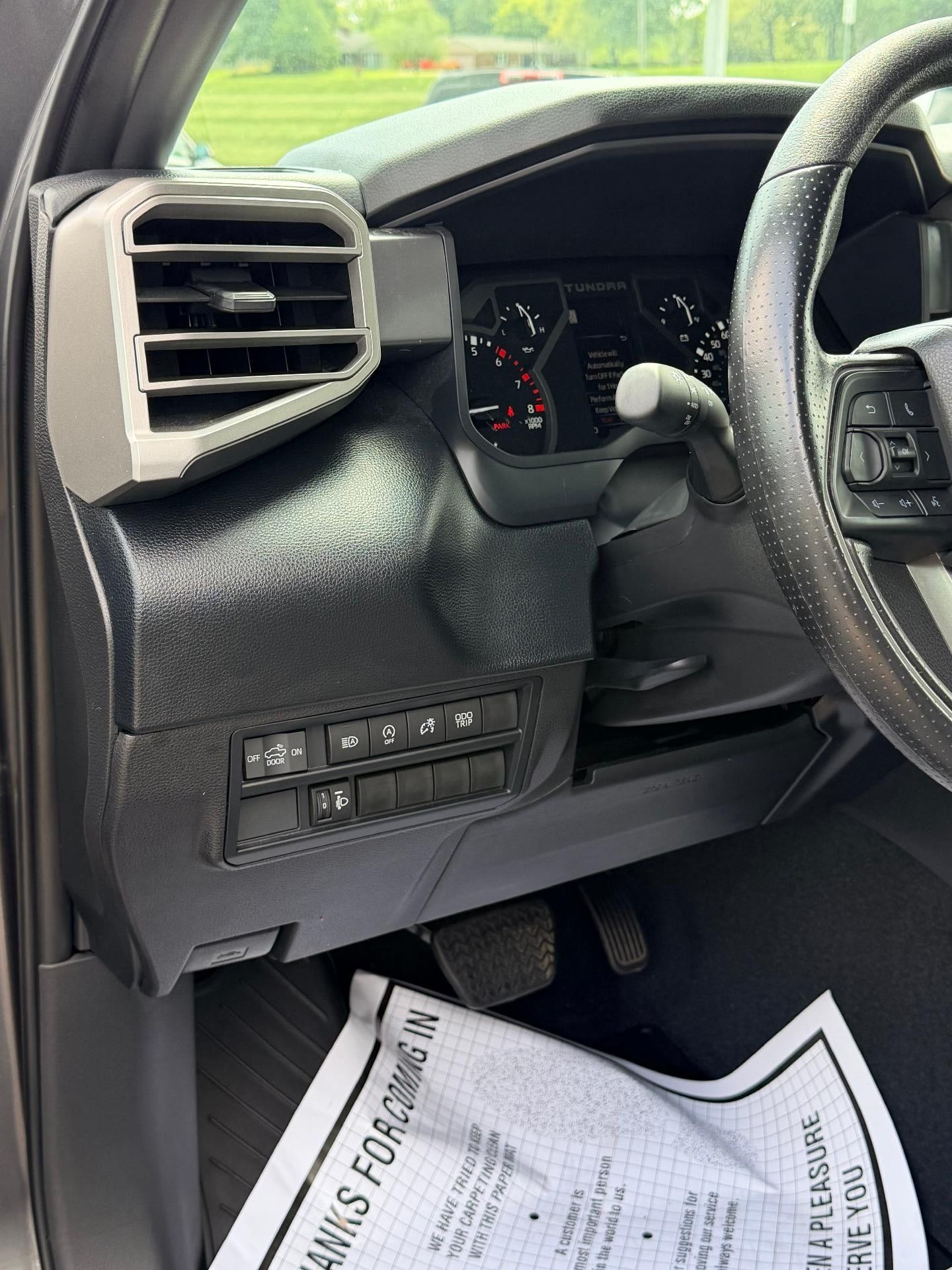 Used 2025 Toyota Tundra SR5 AWD/4WD image 13