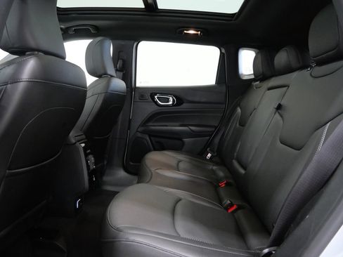 Used 2024 Jeep Compass Limited w/ High Altitude Package AWD/4WD image 24