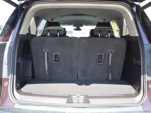 Used 2021 GMC Acadia SLE w/ Driver Convenience Package image 11