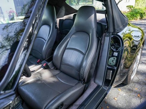 Used 1995 Porsche 911 Carrera image 36